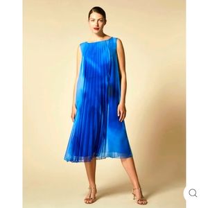 Marina Rinaldi Danubio Sky Blue pleated dress Size 20w, below knee.